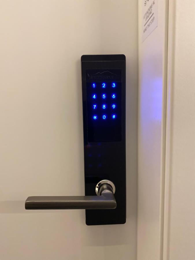 Vesucharme Suite Luxury Room Νάπολη Εξωτερικό φωτογραφία