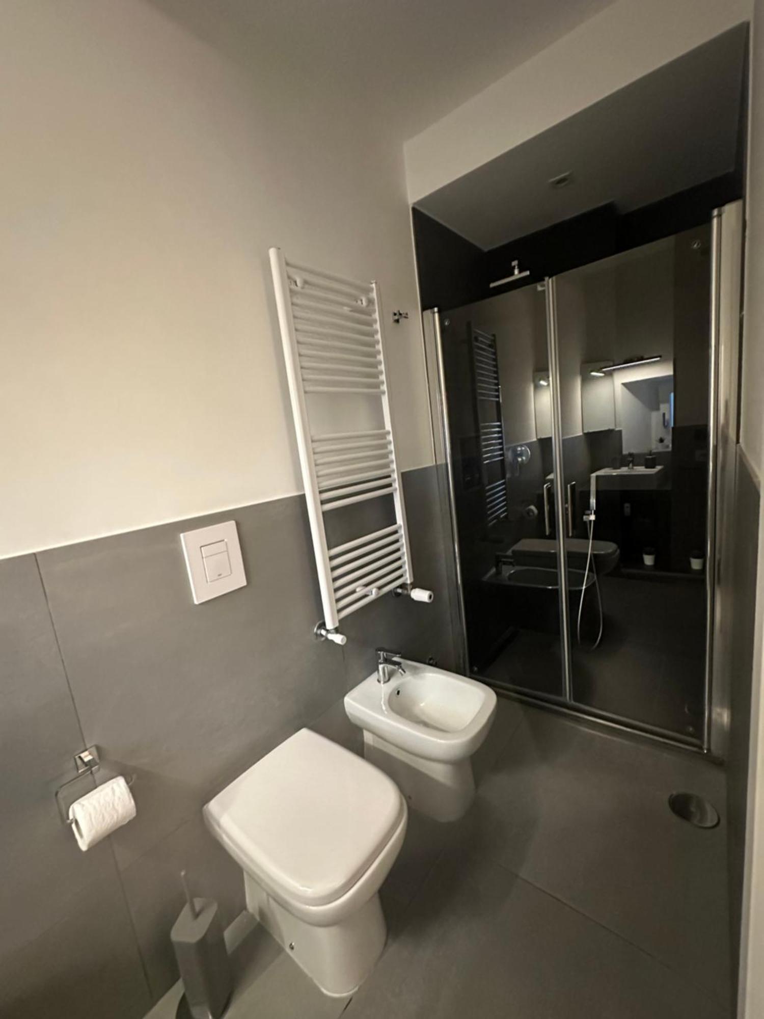 Vesucharme Suite Luxury Room Νάπολη Εξωτερικό φωτογραφία