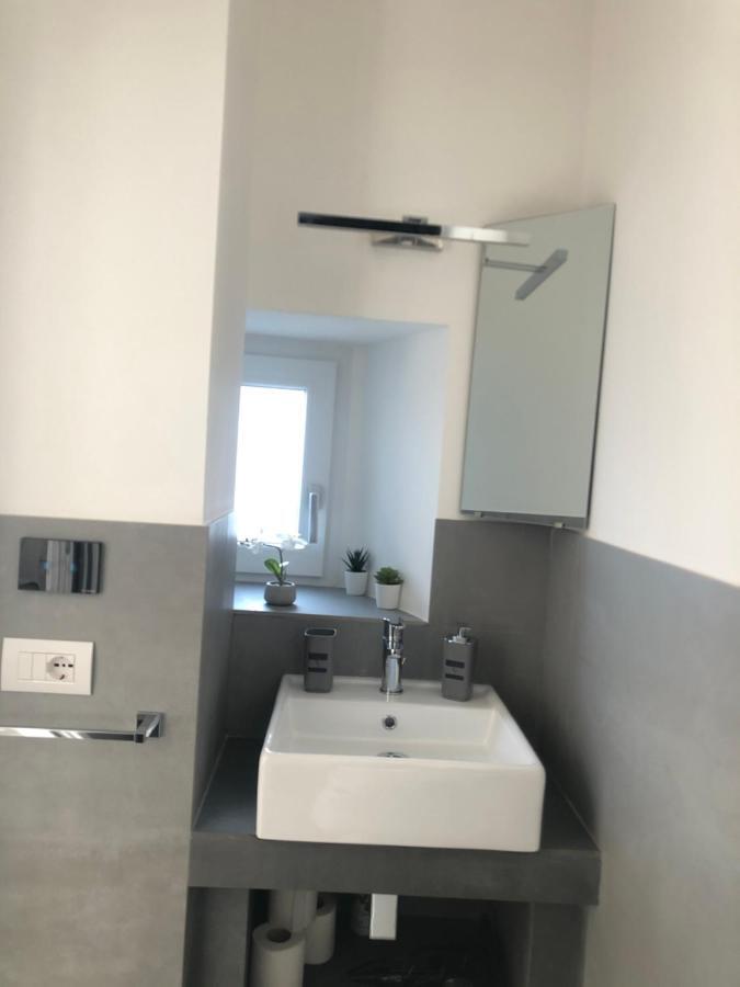 Vesucharme Suite Luxury Room Νάπολη Εξωτερικό φωτογραφία