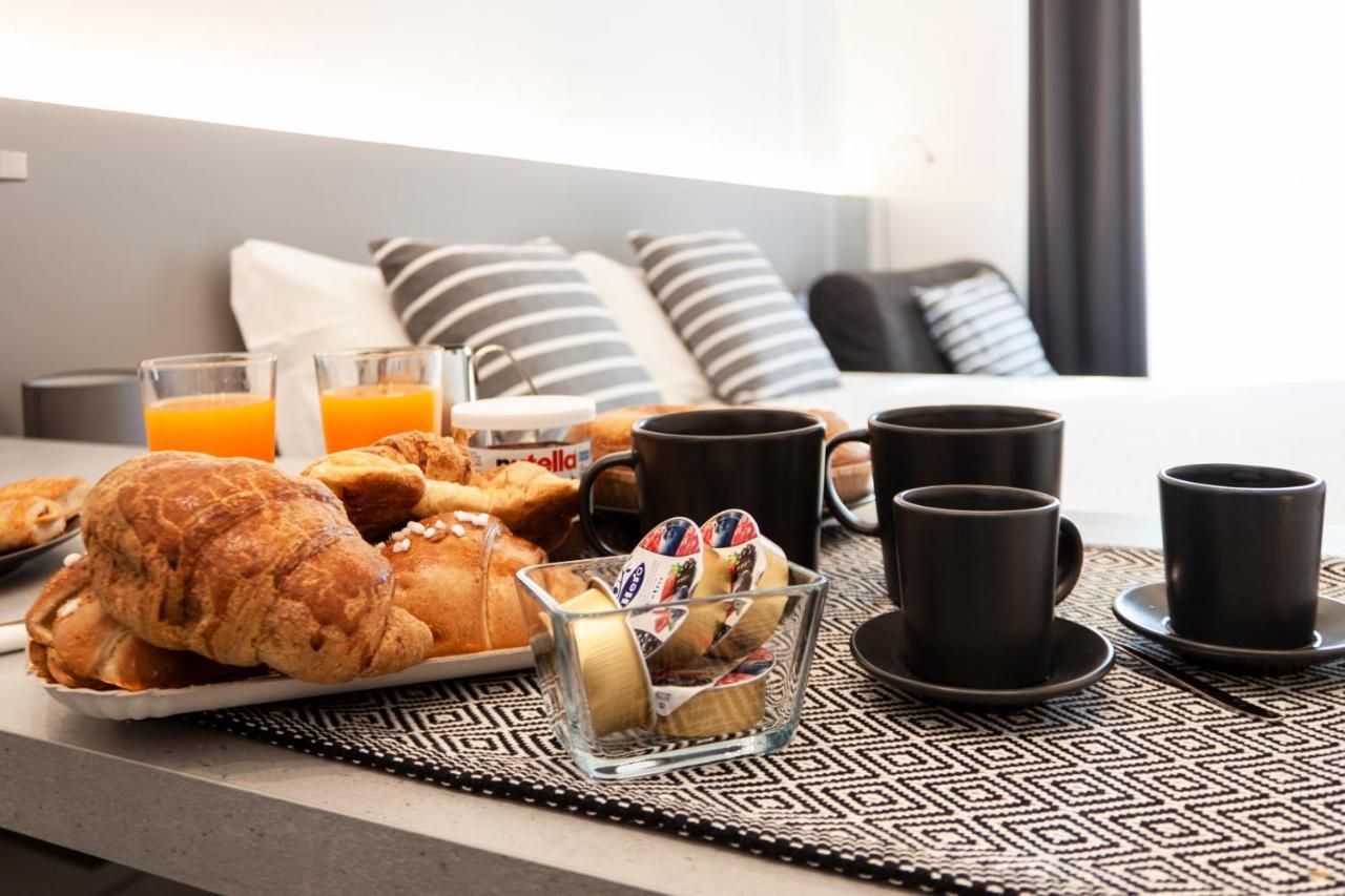 Vesucharme Suite Luxury Room Νάπολη Εξωτερικό φωτογραφία