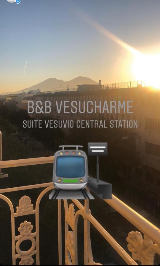 Vesucharme Suite Luxury Room Νάπολη Εξωτερικό φωτογραφία
